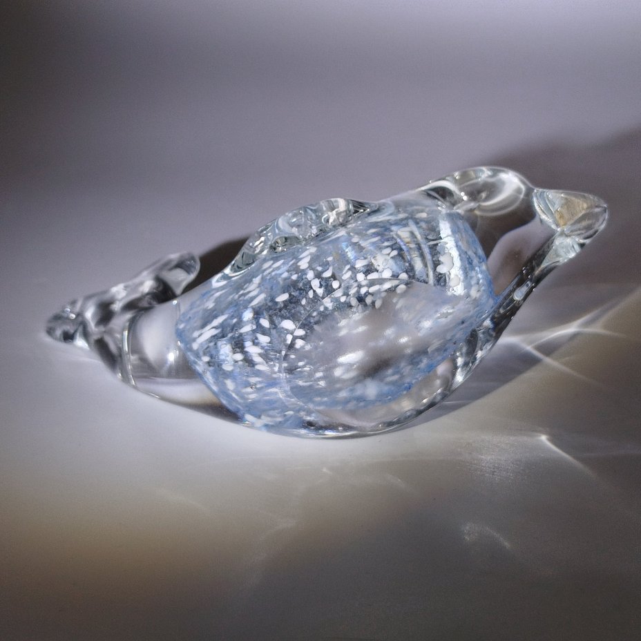 Статуэтка (пресс-папье) в виде дельфина