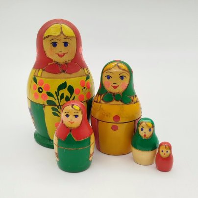 Игрушка сувенирная "Матрёшка" из пяти фигур (Олимпиада-80)