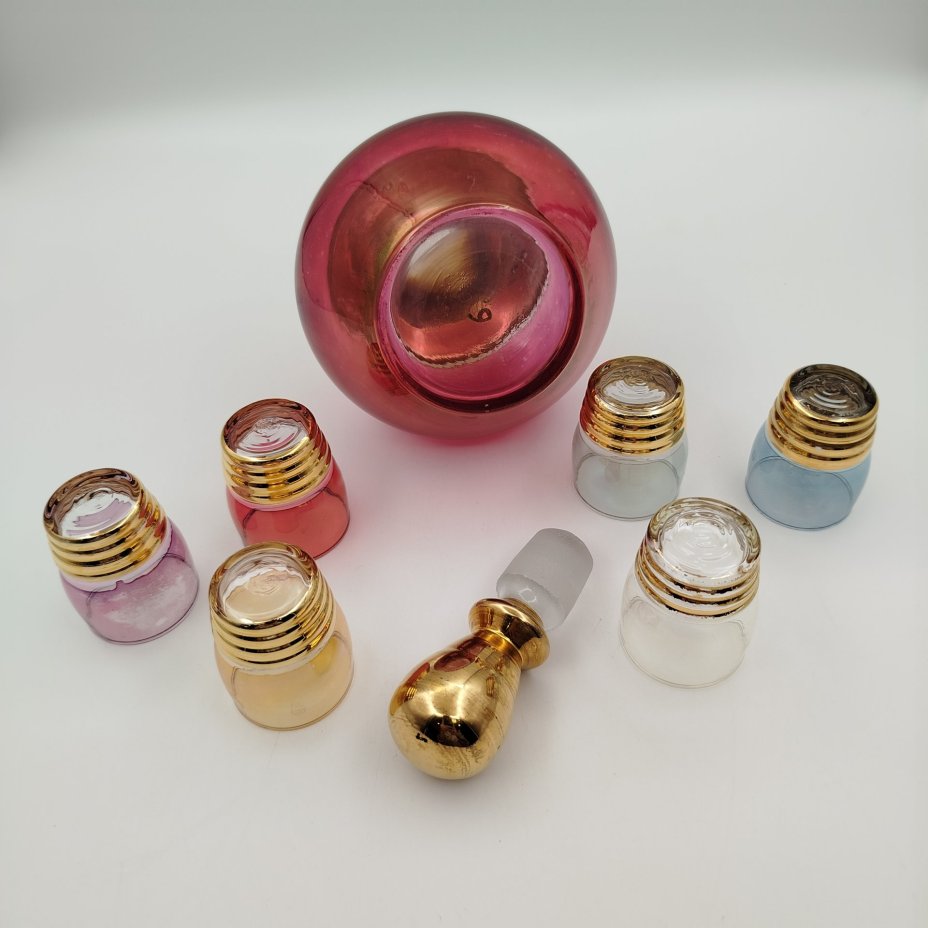 Набор для подачи крепких напитков на 6 персон, стекло, роспись, люстр, золочение