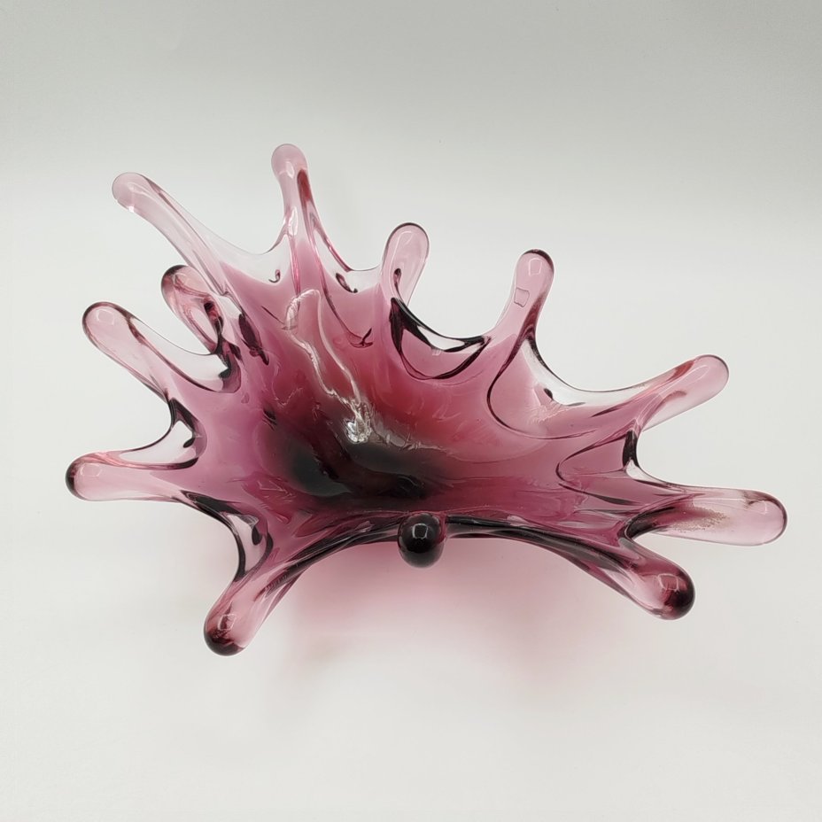 Ваза (конфетница) "Медуза" сиреневого оттенка, Керченский стекольный завод (предположительно)