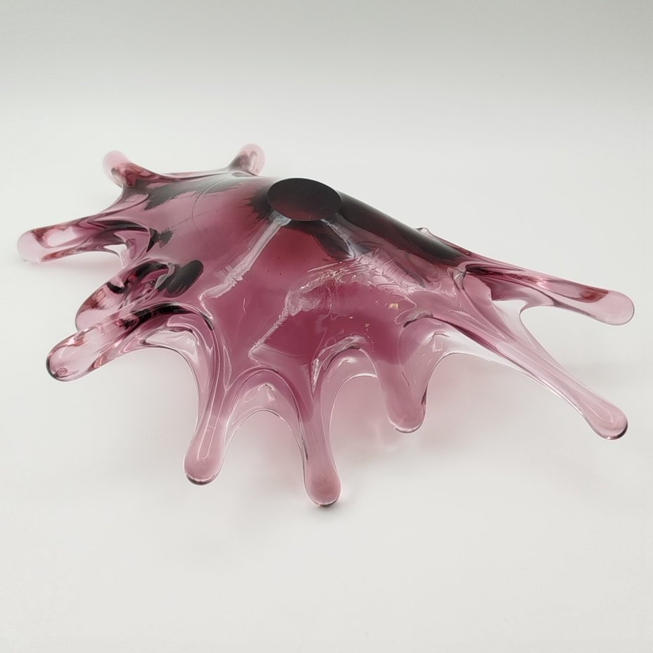 Ваза (конфетница) "Медуза" сиреневого оттенка, Керченский стекольный завод (предположительно)