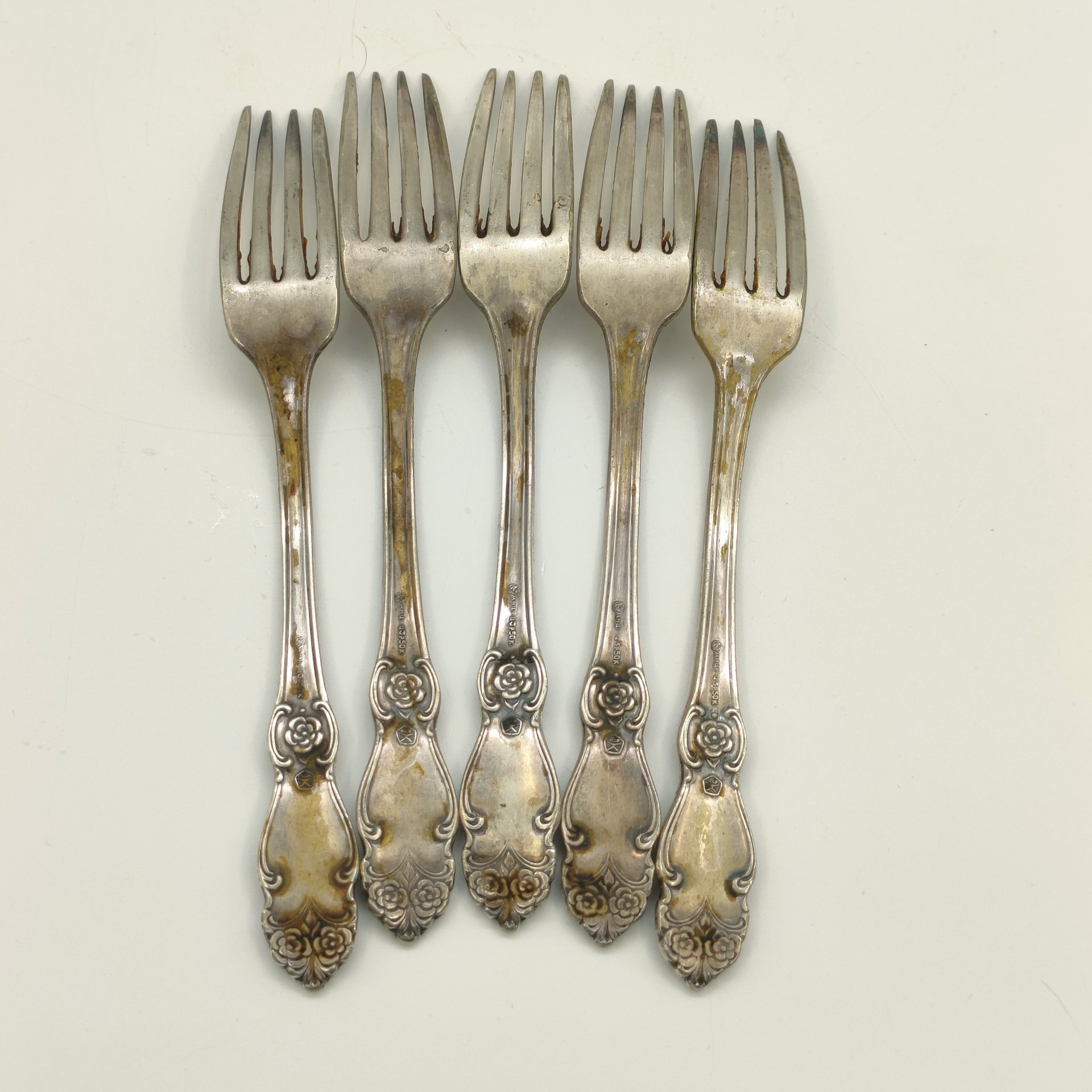Набор десертных вилок "Серебряная роза" на 5 персон, мНЦ (медь-никель-цинк), Кольчугинский завод цветных металлов, СССР, 1962-1991 гг.