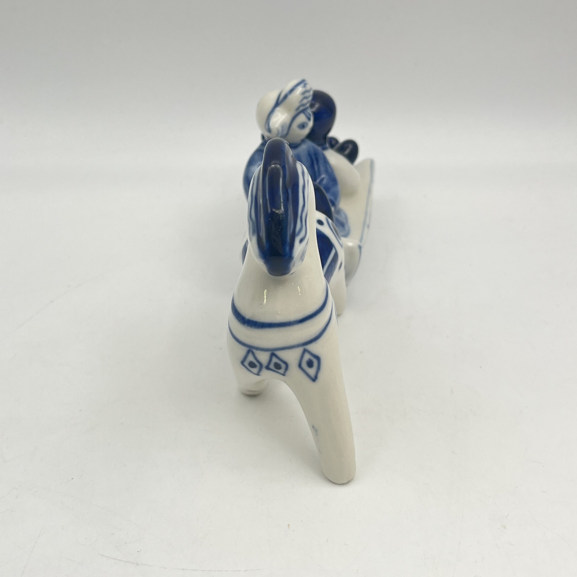 Статуэтка "В санях" ("Семья"), автор Людмила Павловна Азарова