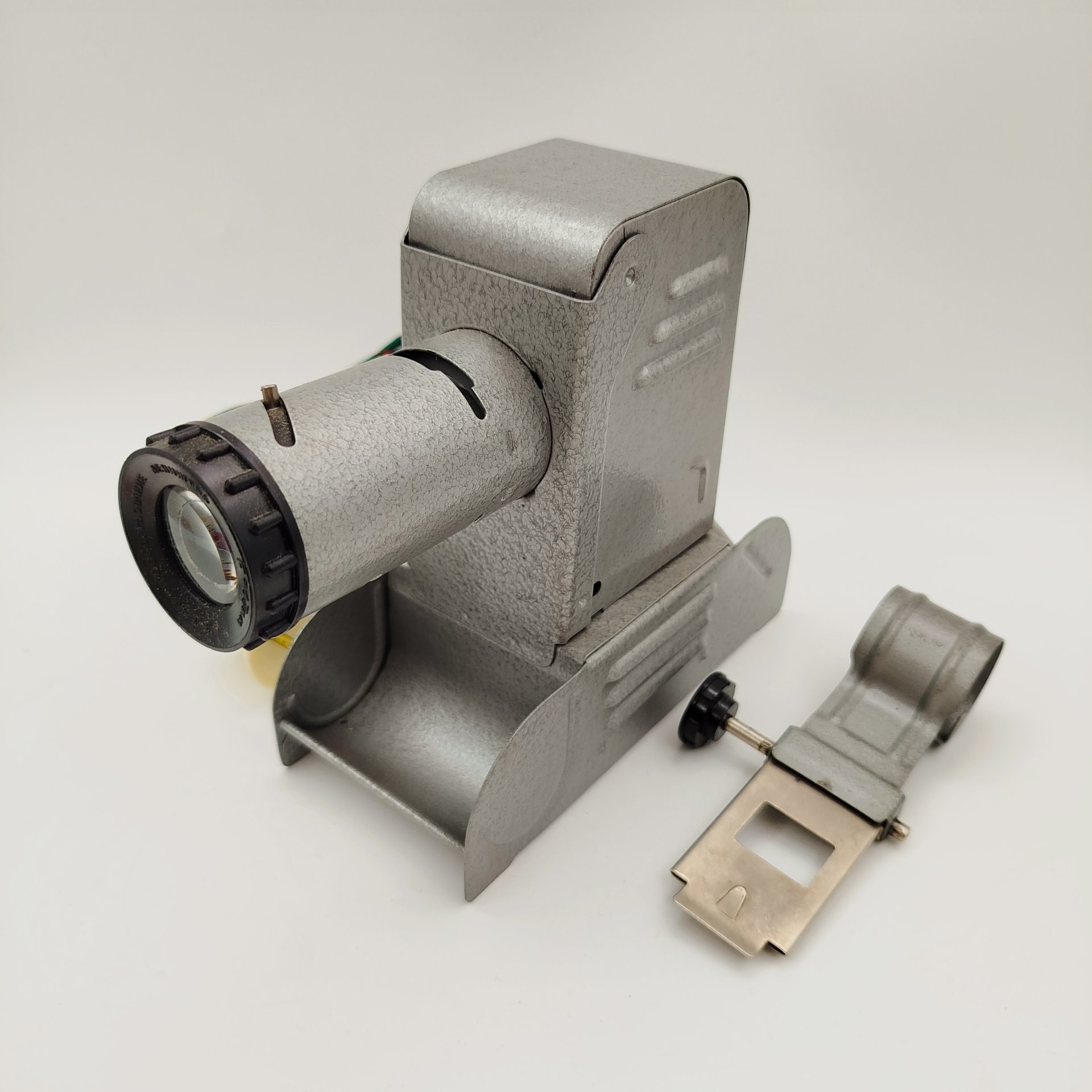 Фильмоскоп в коробке, с набором диафильмов, Завод "Электрооборудование"