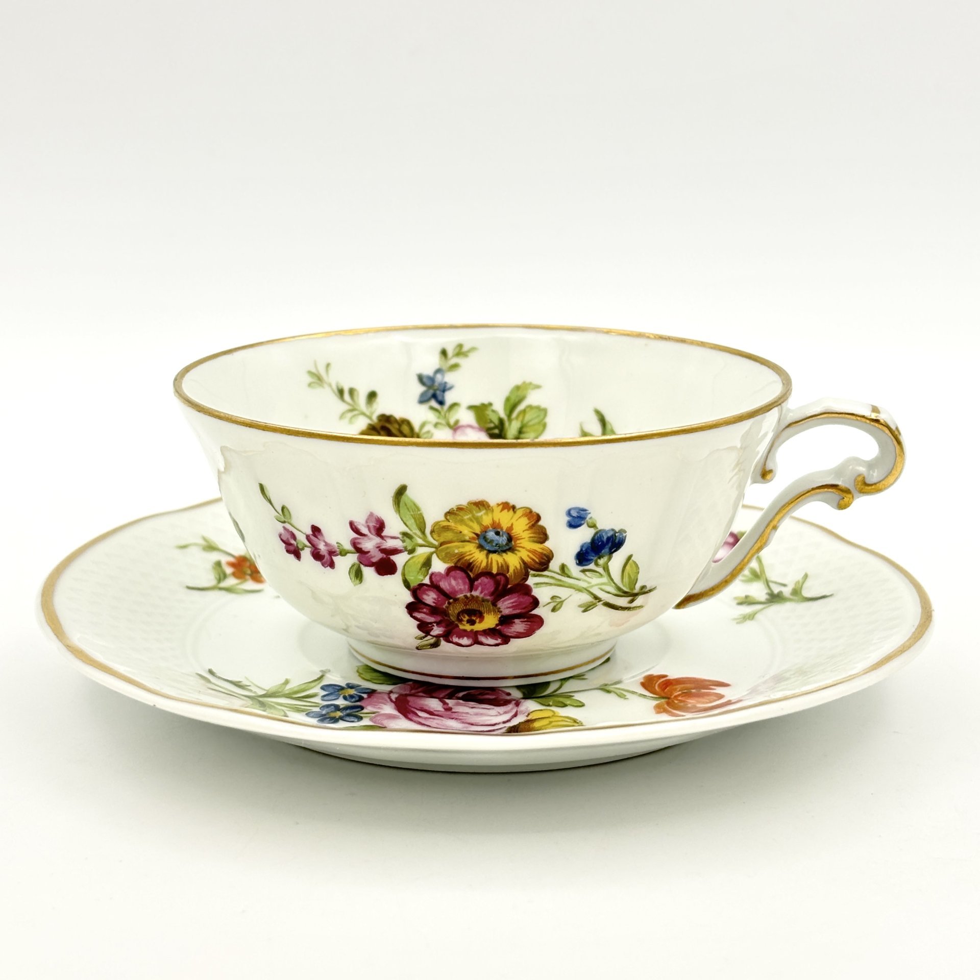 Чайная пара с цветочным декором, Bernardaud
