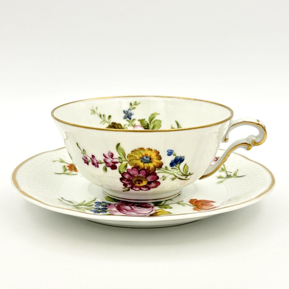 Чайная пара с цветочным декором, Bernardaud