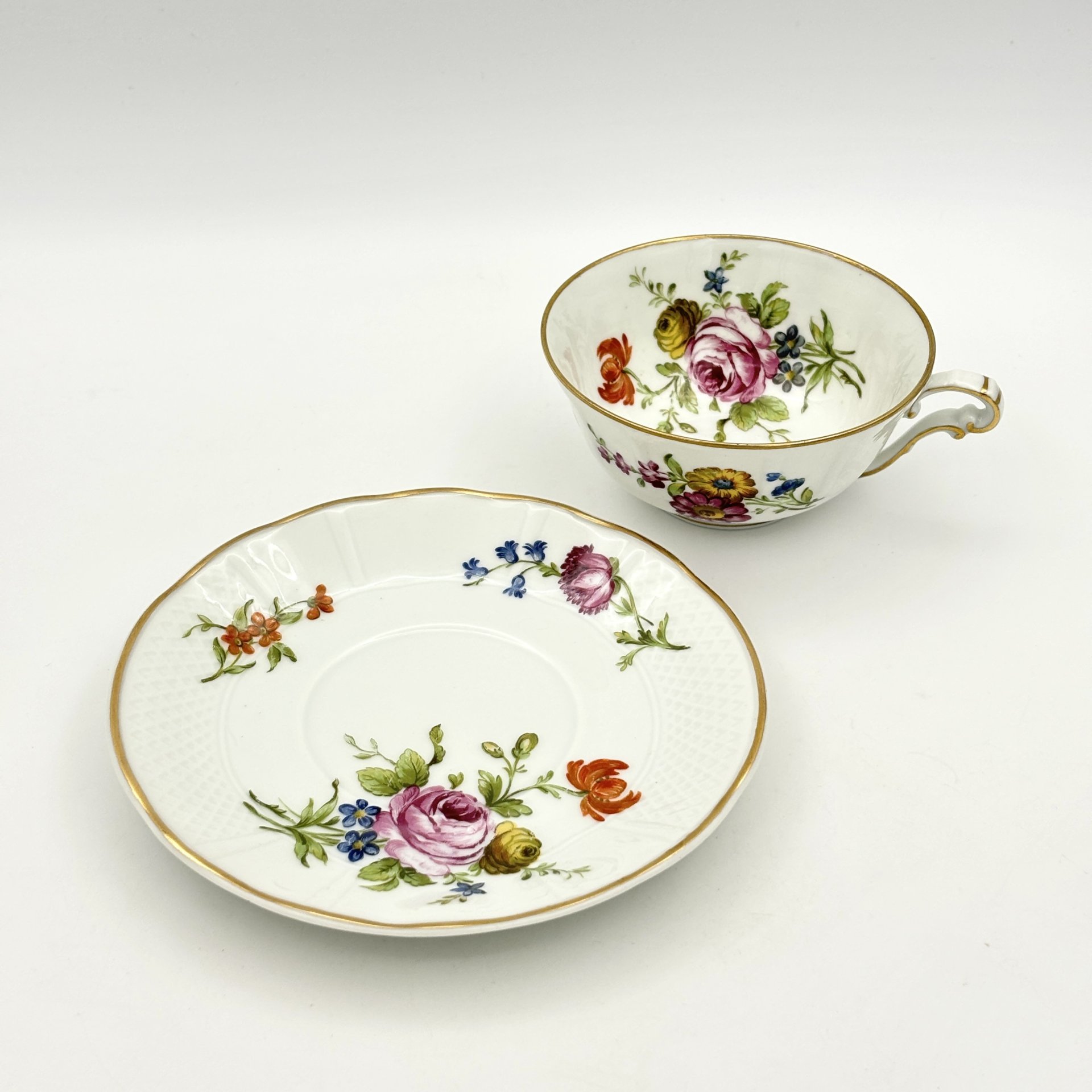 Чайная пара с цветочным декором, Bernardaud