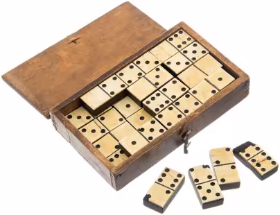 Домино в родной коробке "Weekend - Domino", дерево, кость, Великобритания,  1890-1910 гг.