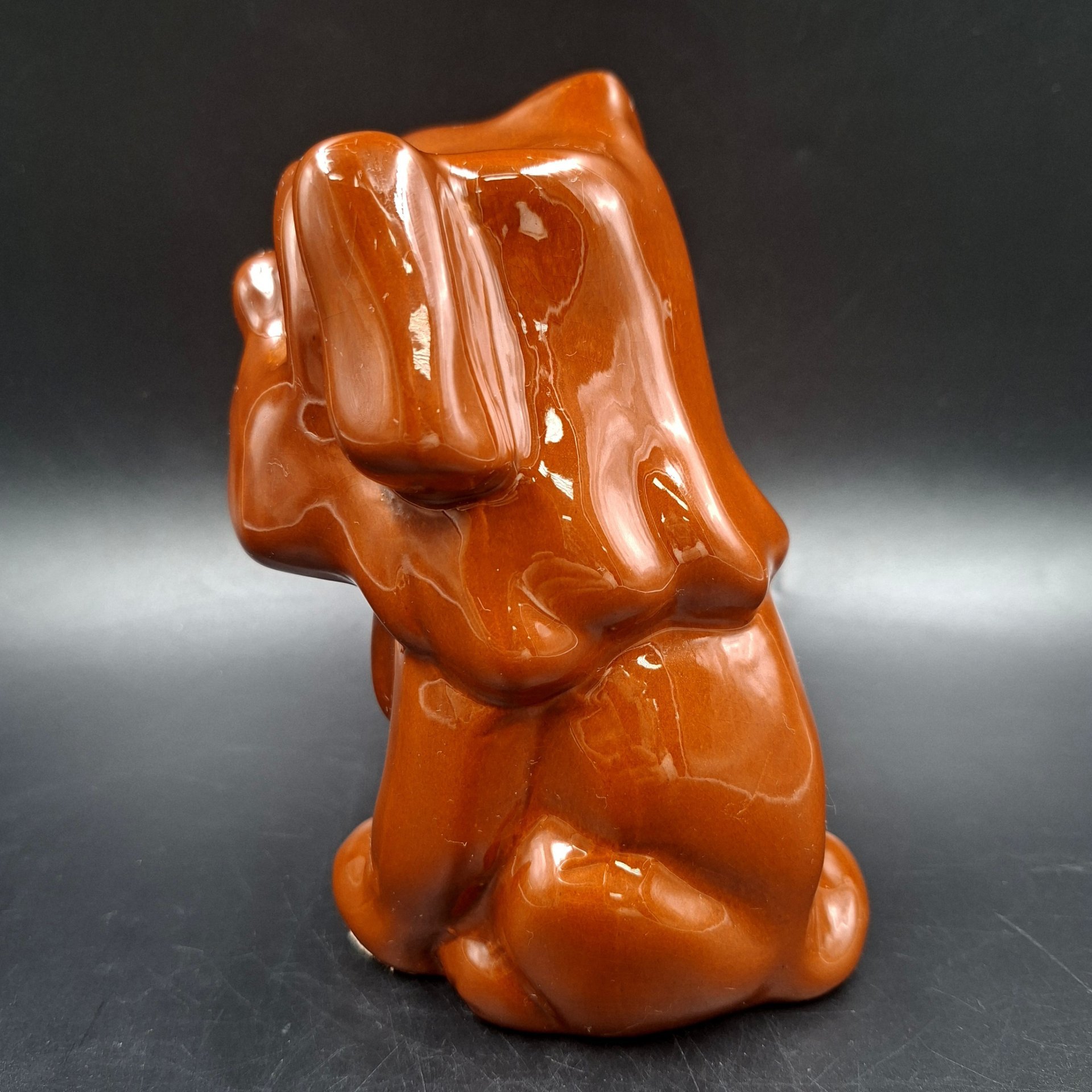 Статуэтка "Собака", фабрика "Псковский гончар", керамика, Россия, 1980-2000 гг.