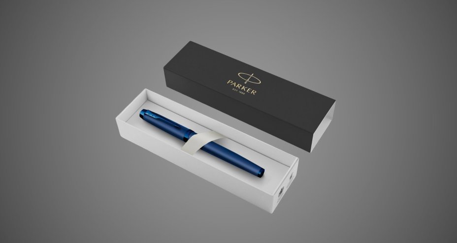 Перьевая ручка Parker IM Monochrome Blue, перо:F, цвет чернил: blue, в подарочной упаковке., Лаки и смолы: лак, латунь