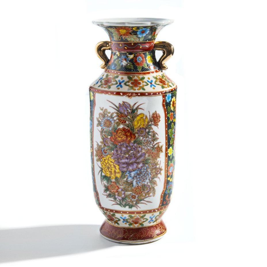 Ваза с цветочным декором, Zhongguo Zhi Zao