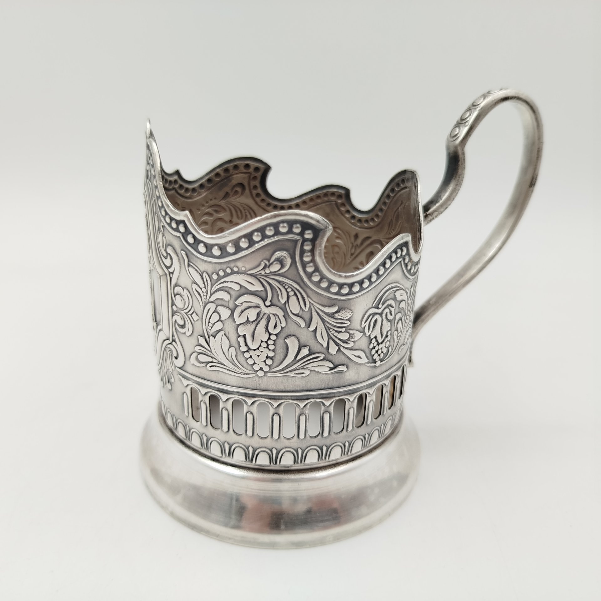 Подстаканник "Воин-освободитель", мНЦ (медь-никель-цинк), Кольчугинский завод цветных металлов, СССР, 1962-1980 гг., Кольчугинский завод цветных металлов