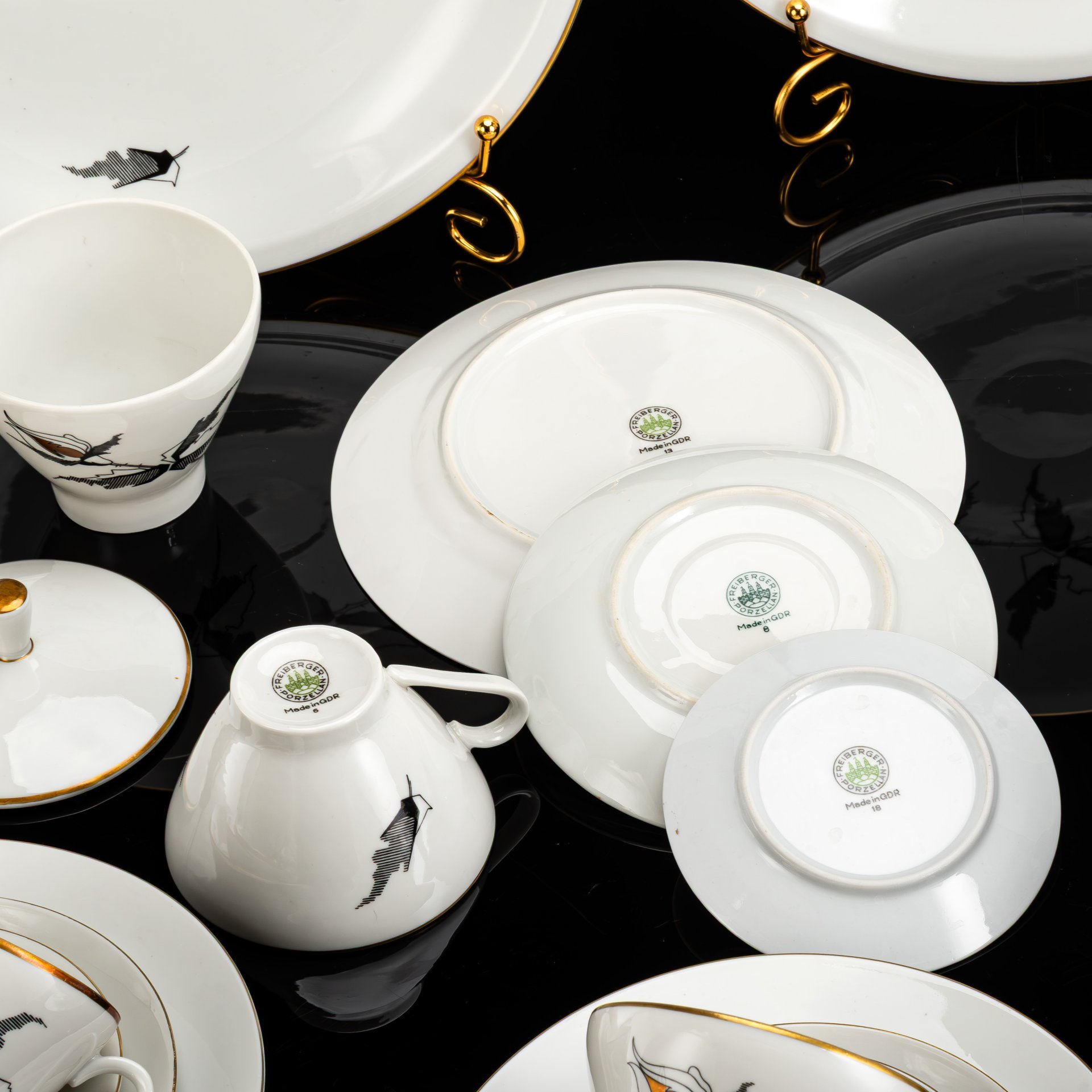 Сервиз чайный "Золотая роза" без чайника на 6 персон (27 предметов)