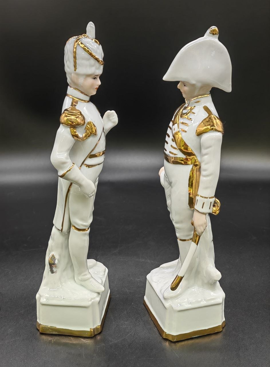 Пара статуэток "Офицеры", CDC Rococo Collection