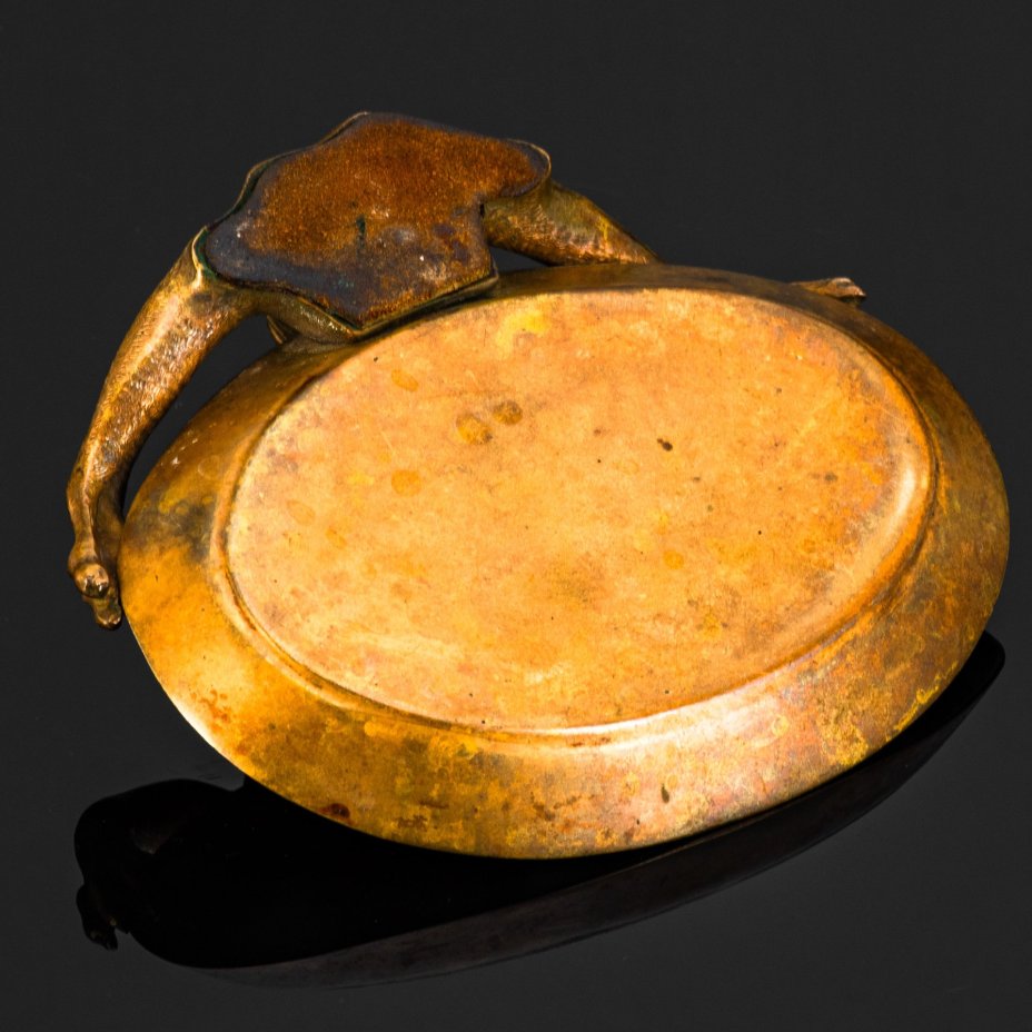 Лоток для мелочей (визитница/пепельница) "Собака вылизывающая миску"