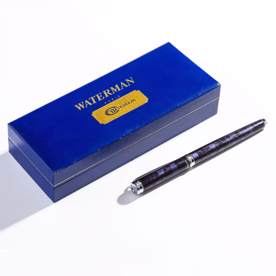 Перьевая ручка Waterman в оригинальном футляре, Waterman