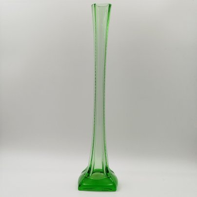 Ваза формы "Берц" для одного цветка
