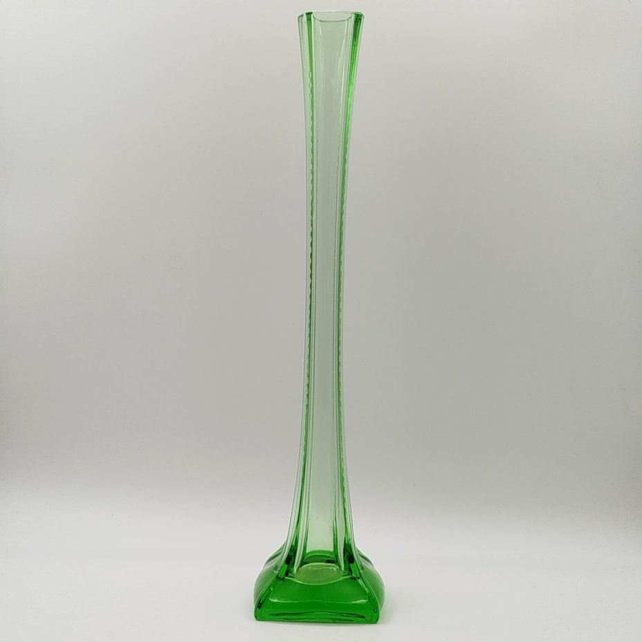 Ваза формы "Берц" для одного цветка