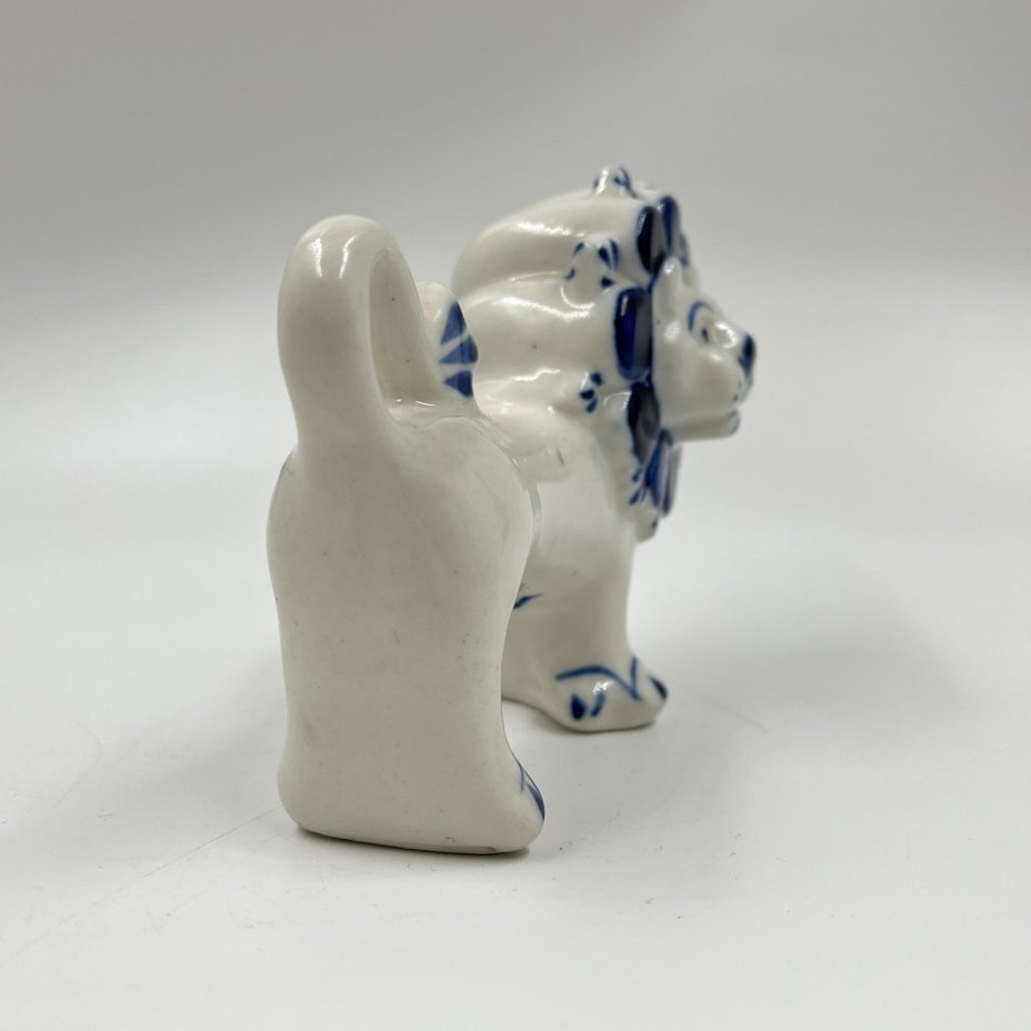 Статуэтка "Лев", Гжель, фарфор, роспись, СССР, 1980-1990 гг.