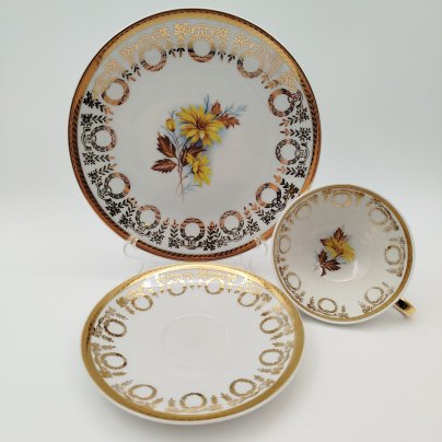 Трио чайное, украшенное цветочным декором, фарфор, деколь, золочение, PMR Bavaria Jaeger & Co., Германия, 1949-1979 гг.