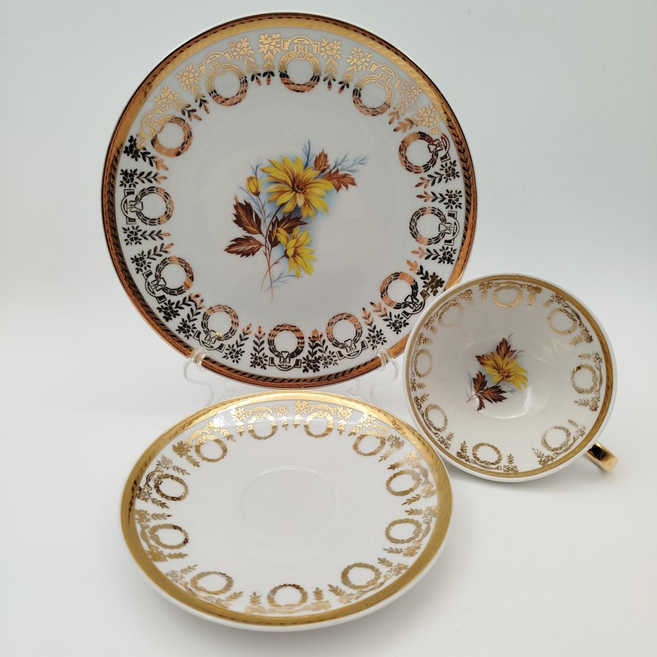 Трио чайное, украшенное цветочным декором, фарфор, деколь, золочение, PMR Bavaria Jaeger & Co., Германия, 1949-1979 гг.