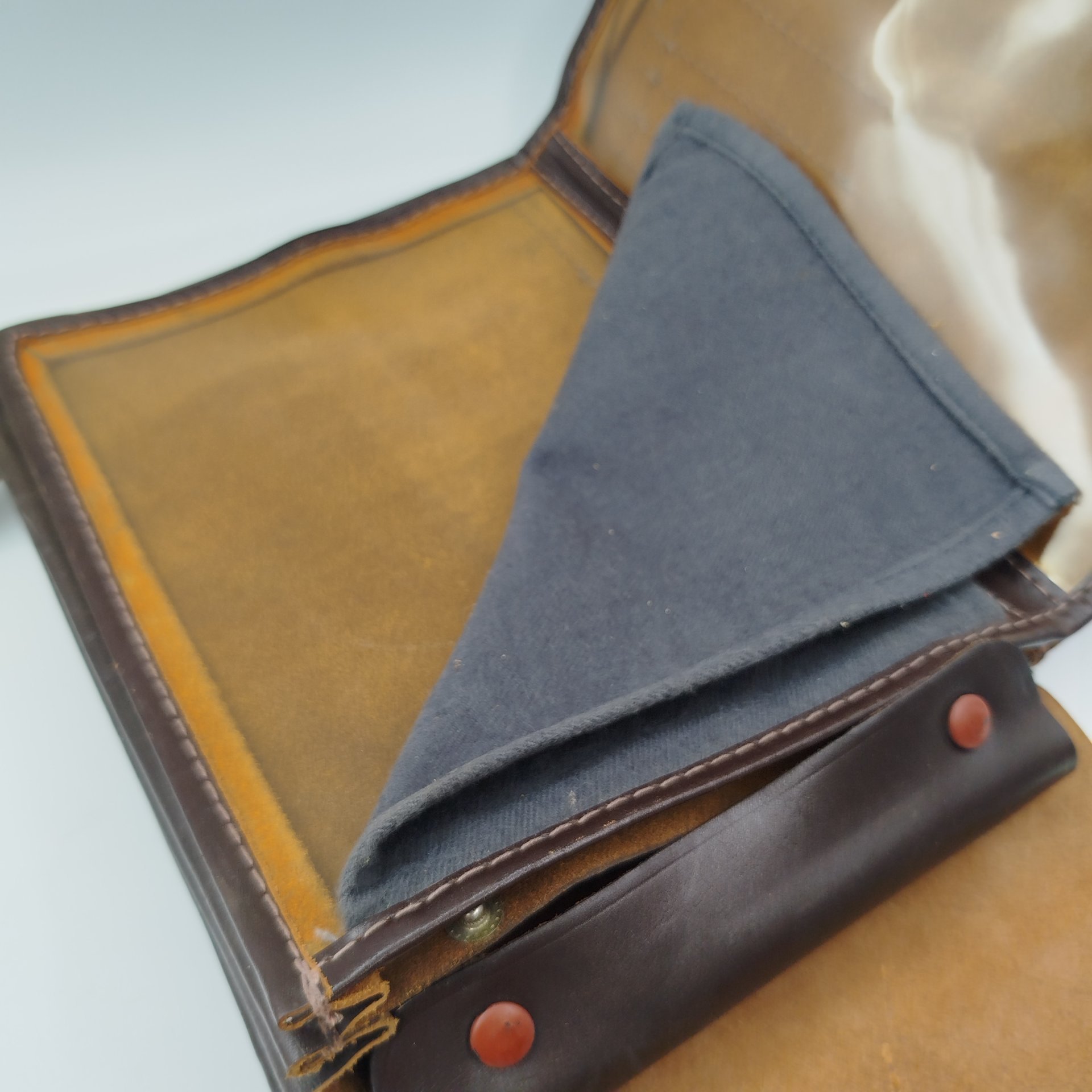 Планшет офицерский (полевая сумка), Завод имени К.Маркса