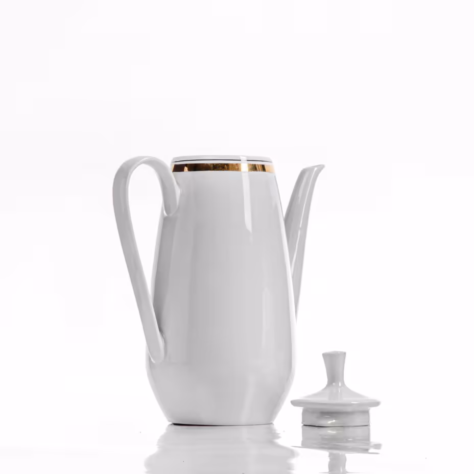 Кофейник с лаконичным декором, фарфор, золочение, фабрика "Colditz Porcelain Factory", ГДР, 1960-1990 гг., Colditz (Кольдиц)