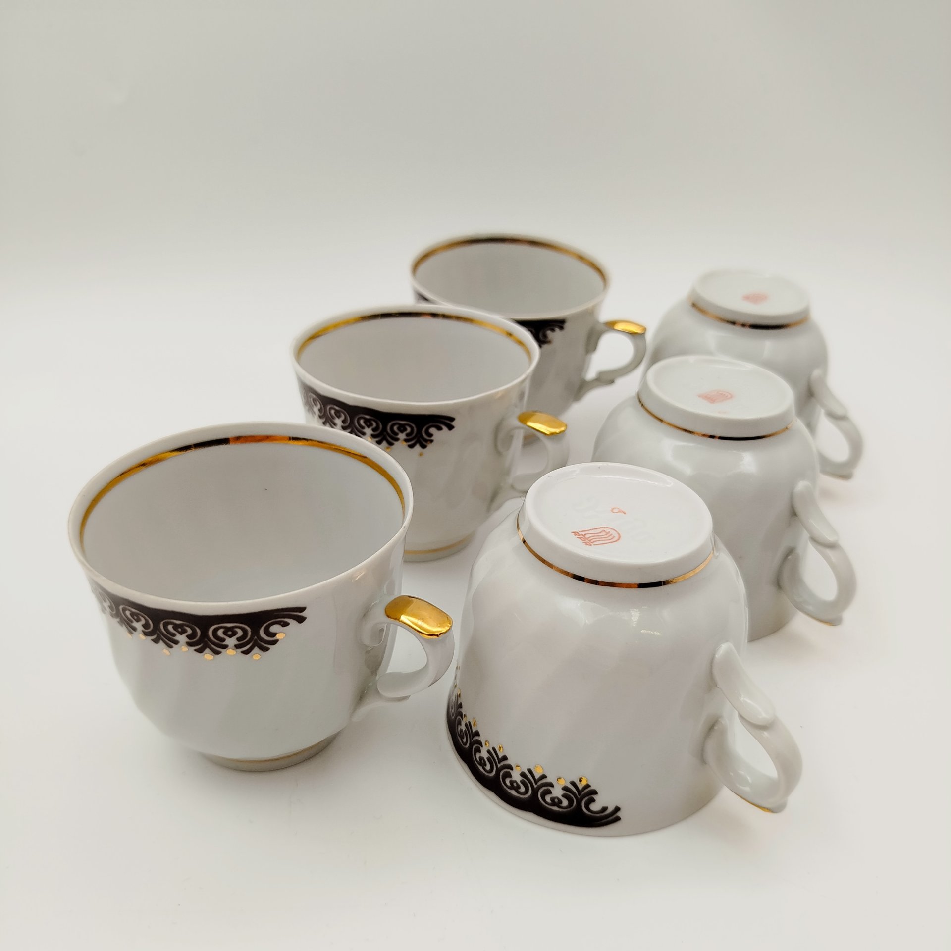 Набор из 6-ти кофейных пар с растительным орнаментом, фарфор, деколь, золочение, Рижский фарфорово-фаянсовый завод, СССР, 1970-1980 гг.