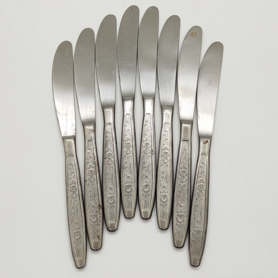 Набор из 8-ми десертных ножей с цветочным декором на ручках, сталь, Завод «Труд» (р.п. Вача), СССР, 1980-1990 гг.