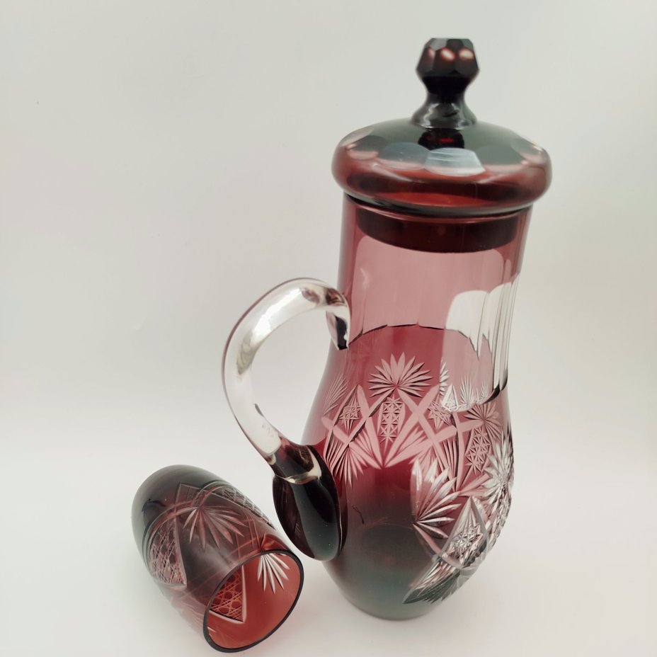 Прибор для воды (кувшин и стакан) марганцевого цвета, хрусталь, алмазная грань, Дятьковский хрустальный завод, СССР, 1970-1990 гг.