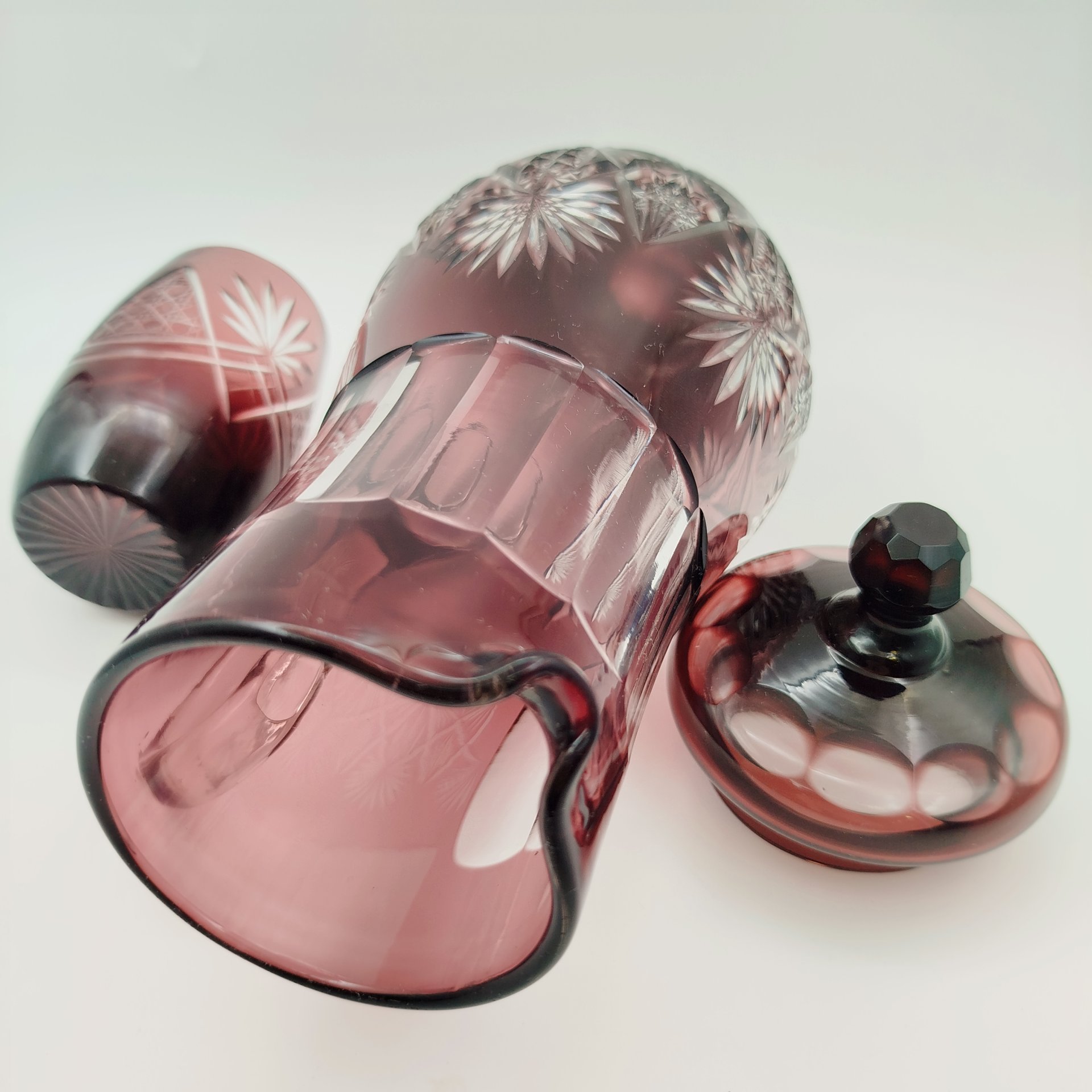 Прибор для воды (кувшин и стакан) марганцевого цвета, хрусталь, алмазная грань, Дятьковский хрустальный завод, СССР, 1970-1990 гг.