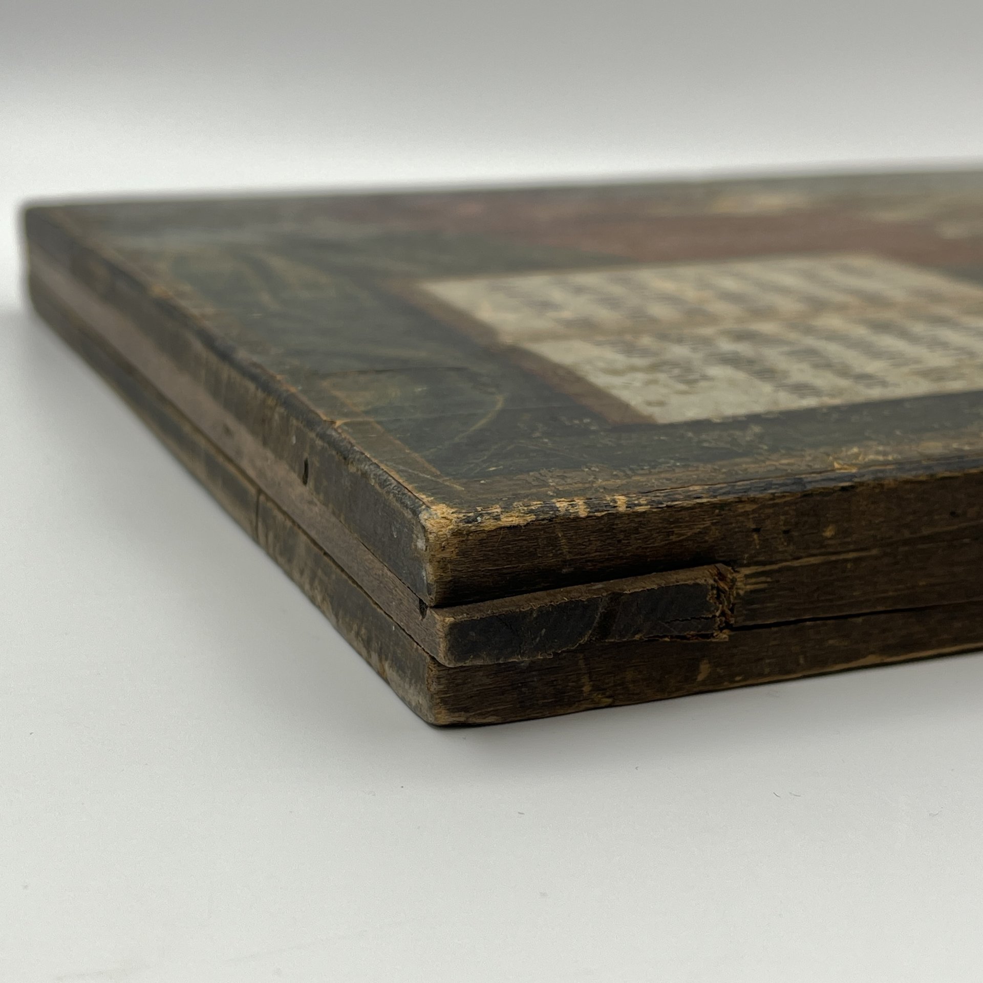 Икона "Господь Вседержитель", написанная на доске с торцевыми шпонками, дерево, темпера, золочение, Российская империя, 1880-1915 гг.