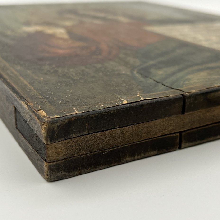 Икона "Господь Вседержитель", написанная на доске с торцевыми шпонками