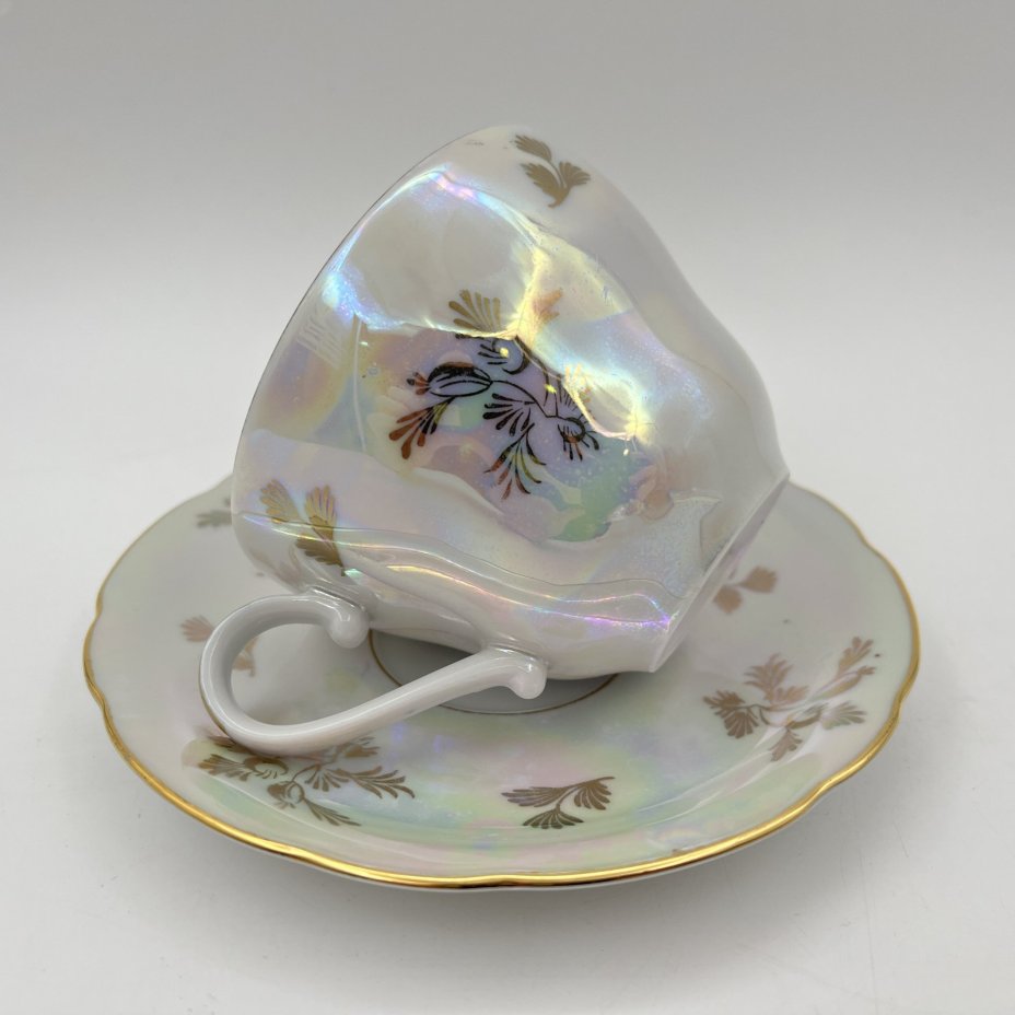 Чайная пара "Мадонна", фарфор, деколь, люстр, золочение, Kahla, ГДР, 1967-1987 гг.