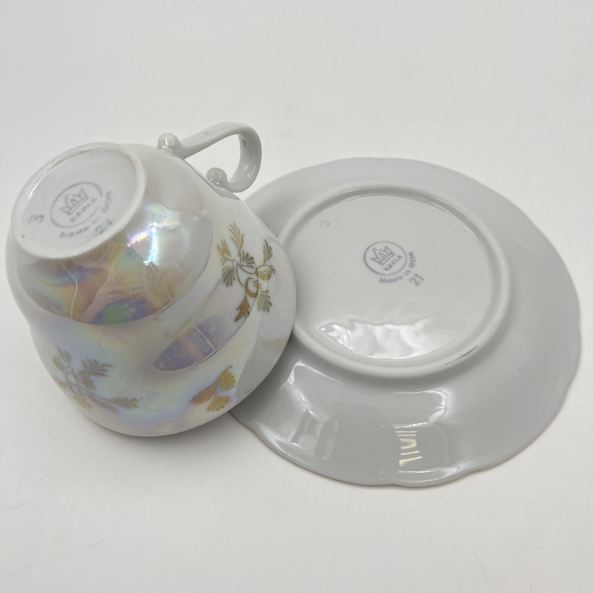 Чайная пара "Мадонна", фарфор, деколь, люстр, золочение, Kahla, ГДР, 1967-1987 гг.