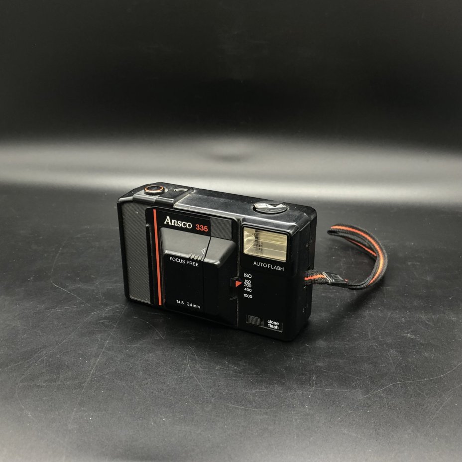 Фотоаппарат пленочный "Ansco 335" (нерабочий)