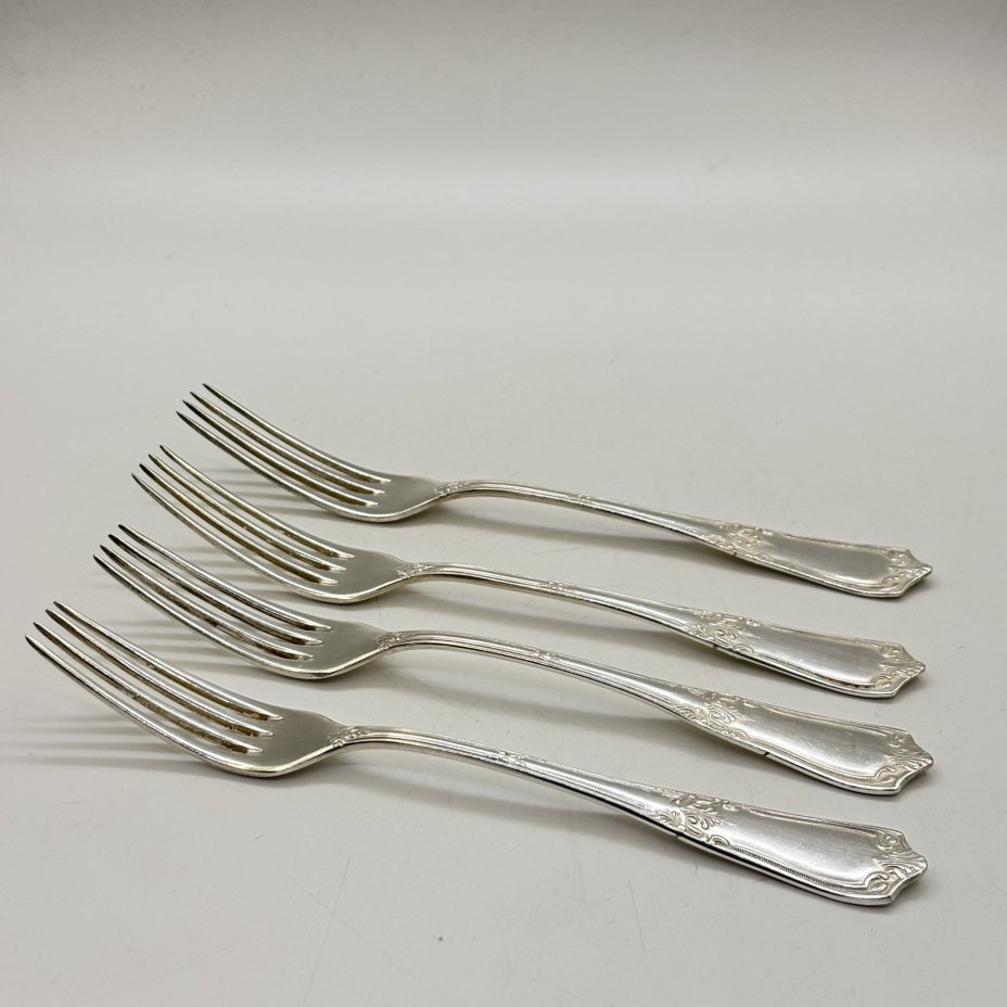 Набор из 4-х вилок с растительным декором, мНЦ (медь-никель-цинк), Киевский завод столовых приборов и посуды им. Дзержинского (ЗiД, ЗиД), СССР, 1950-1960 гг.