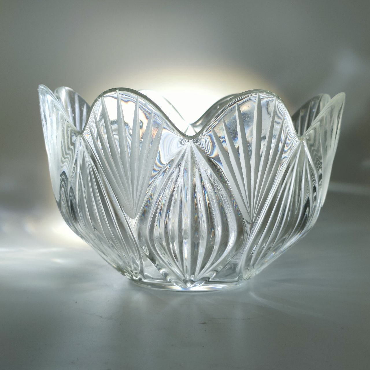Фруктовница (конфетница) с растительным декором, хрусталь, алмазная грань, СССР, 1970-1990 гг.