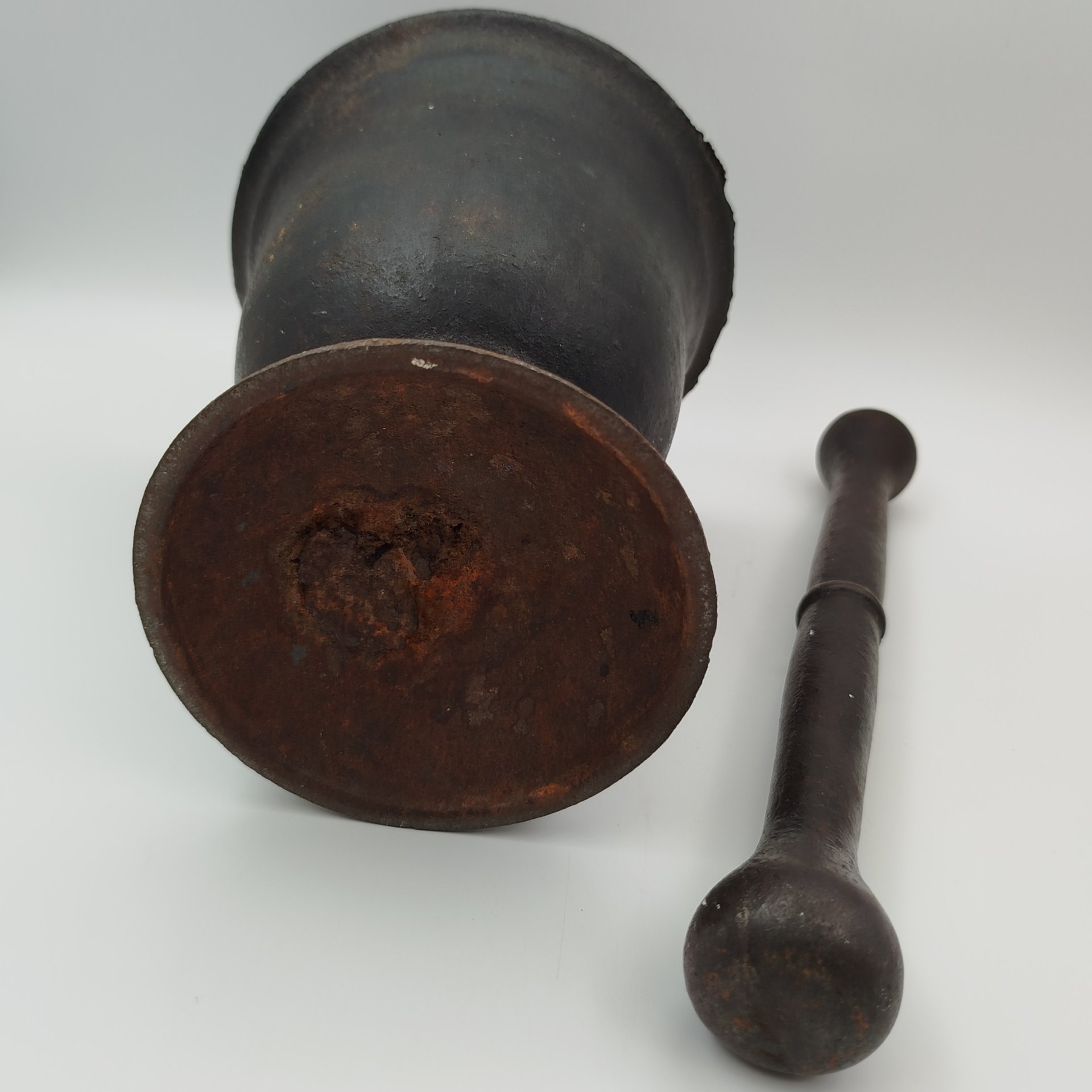 Ступа с пестиком, чугун, голландская сажа, Россия, 1900-1930 гг.