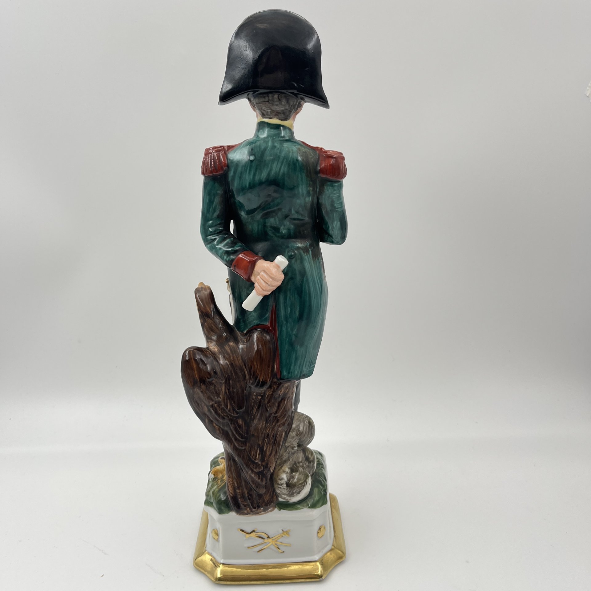 Статуэтка "Наполеон Бонапарт", фарфор, роспись, золочение, Западная Европа, 1960-1990 гг.