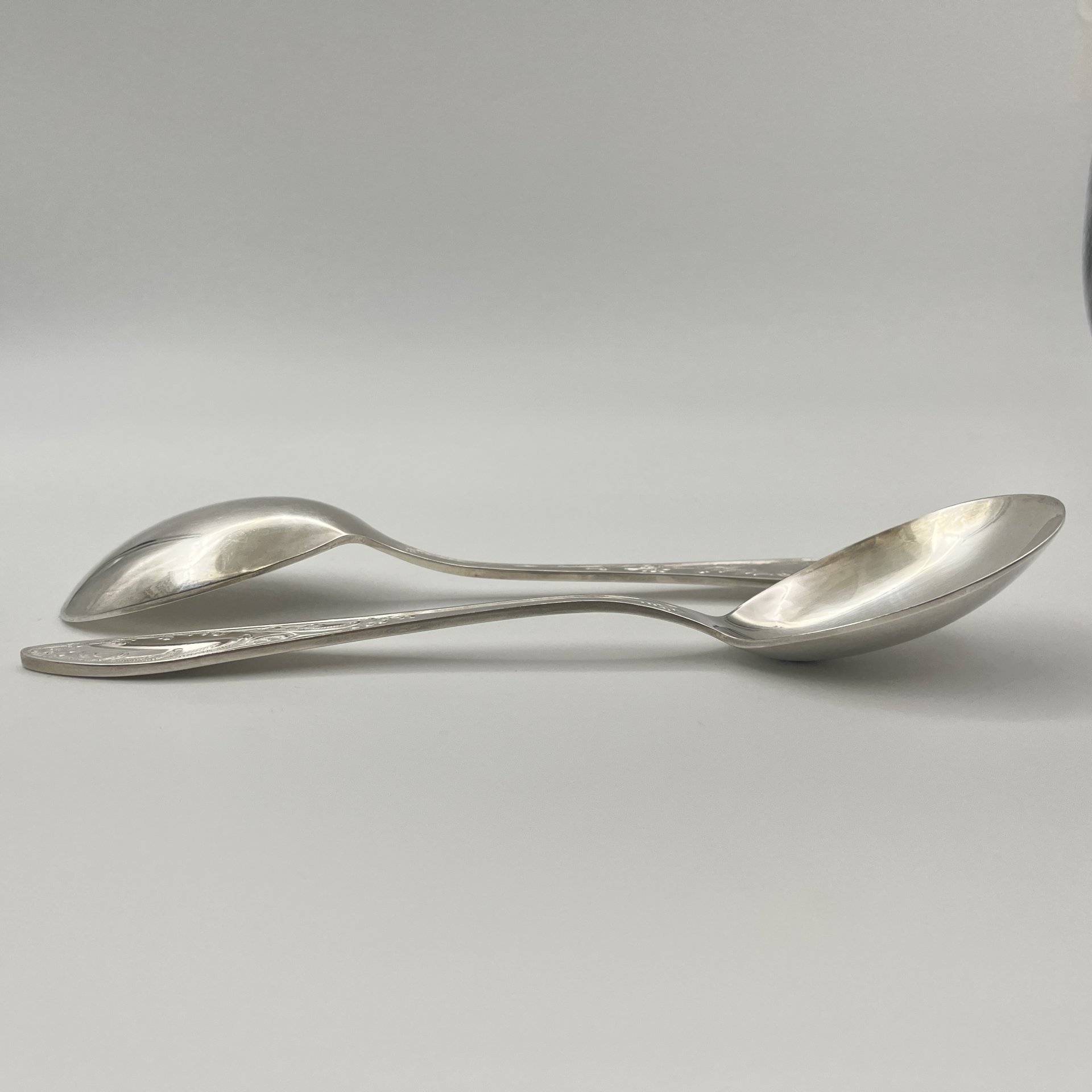 Набор из 2-х салатных ложек "Пламя", мНЦ (медь-никель-цинк), Кольчугинский завод цветных металлов, СССР, 1960-1990 гг.