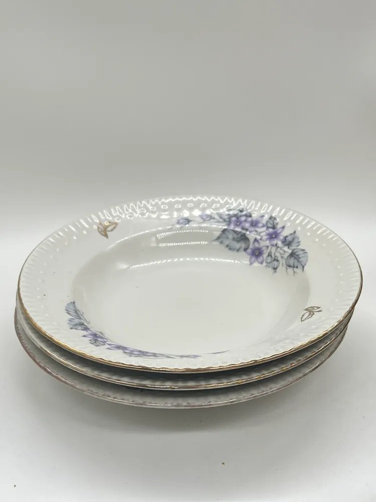 Набор из 3-х суповых тарелок с цветочным декором, фарфор, Городницкий фарфоровый завод, СССР, 1970-2000 гг.