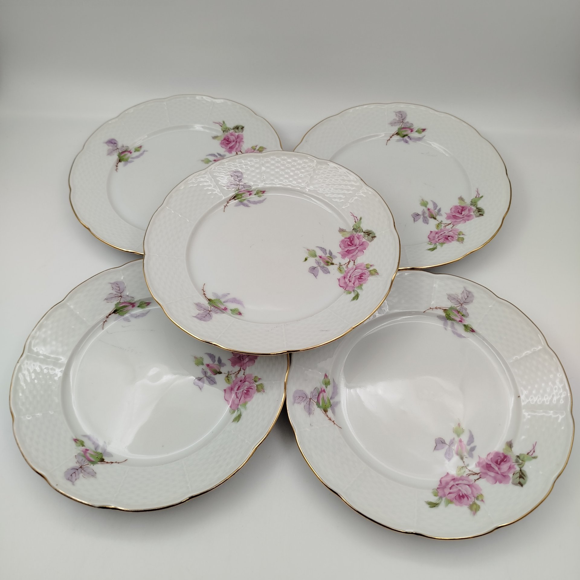 Набор десертных тарелок с цветочным декором на 5 персон, фарфор, деколь, золочение, Thun (Тун), Чехословакия, 1970-1990 гг.