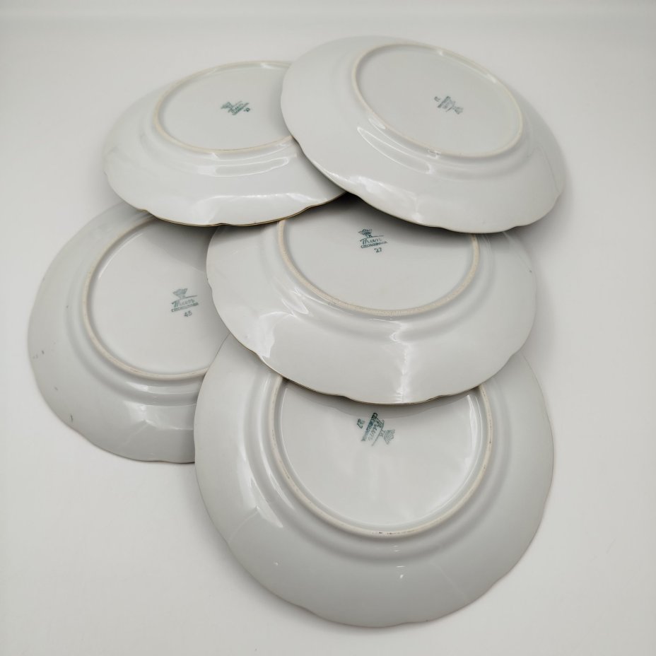 Набор десертных тарелок с цветочным декором на 5 персон, фарфор, деколь, золочение, Thun (Тун), Чехословакия, 1970-1990 гг.