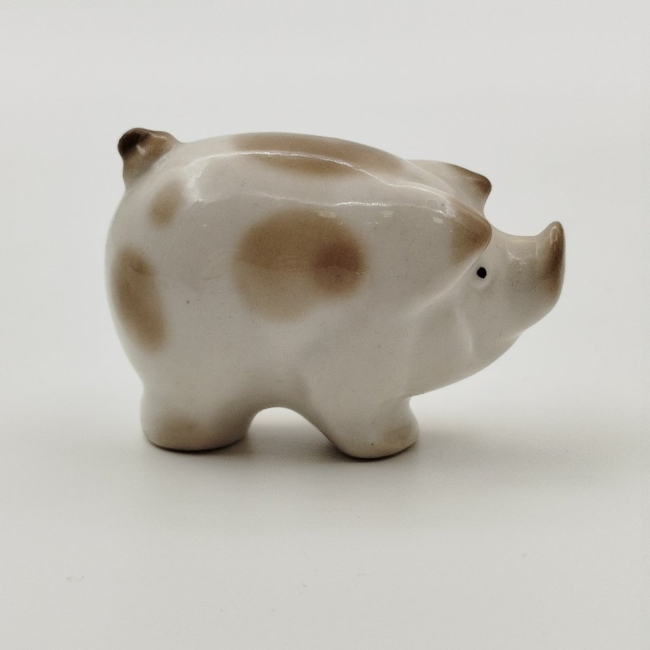 Статуэтка "Поросёнок"