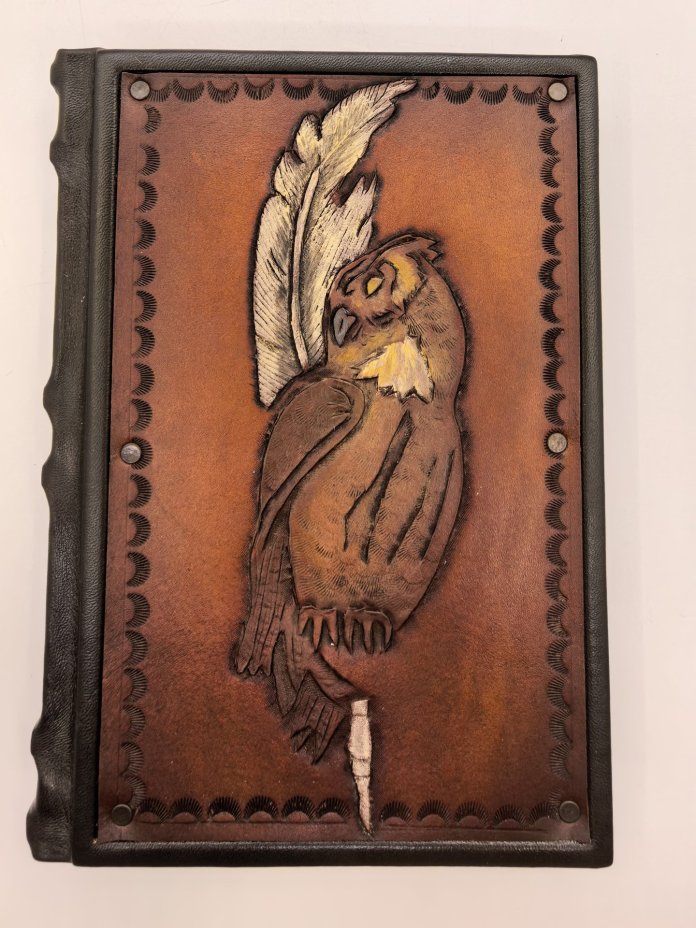 Ежедневник недатированный с изображением совы, подарочное издание, кожаный переплет, авторская ручная работа, Россия