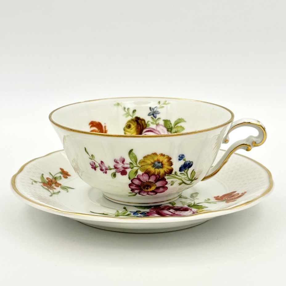 Чайная пара с цветочным декором, Bernardaud