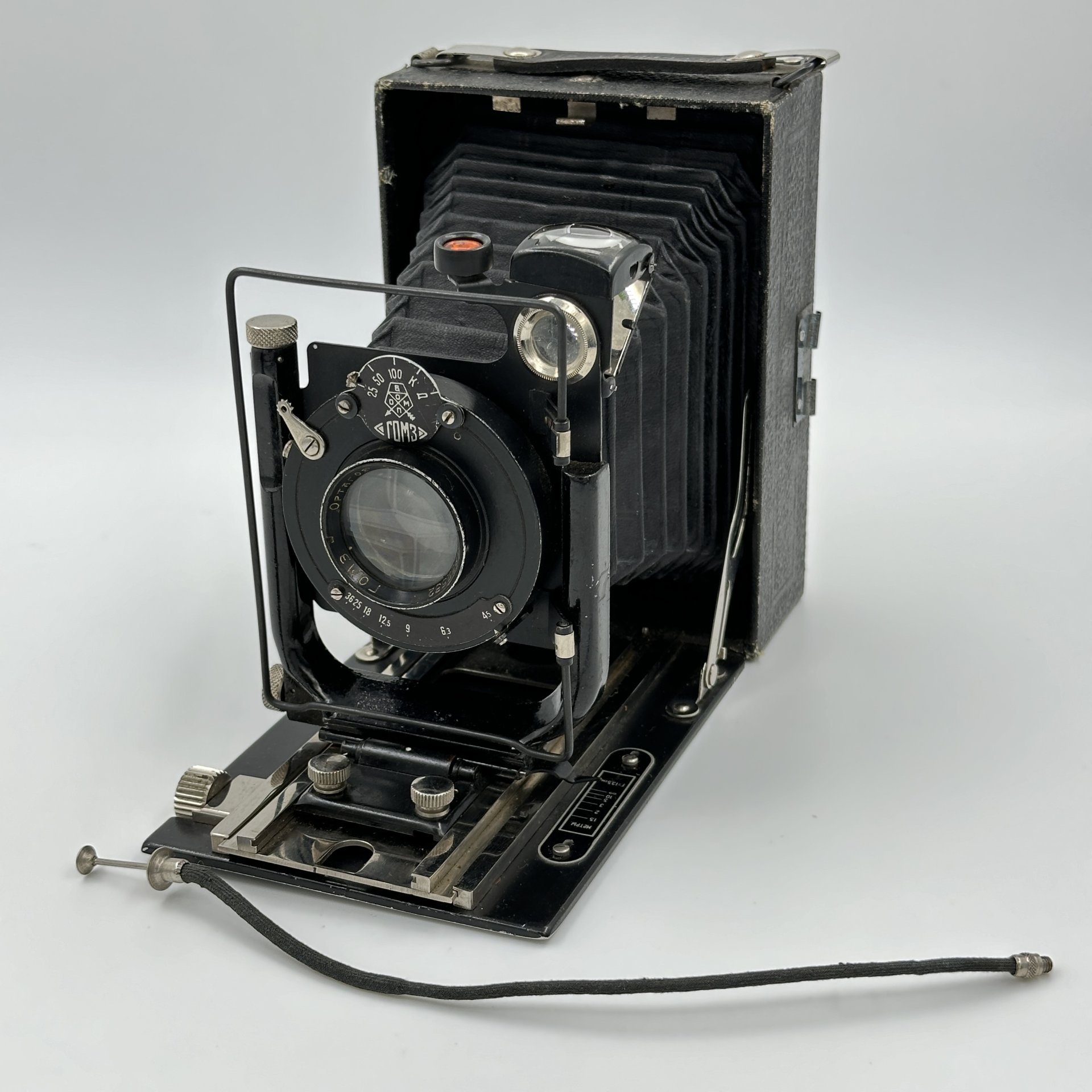 Фотоаппарат пластиночный "Фотокор-1" с объективом «Ортагоз» 4,5/135 ., Государственный оптико-механический завод имени ОГПУ (ГОМЗ)