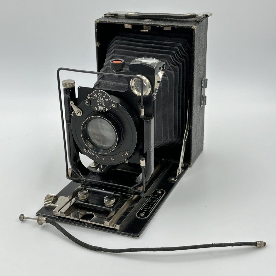 Фотоаппарат пластиночный "Фотокор-1" с объективом «Ортагоз» 4,5/135 ., Государственный оптико-механический завод имени ОГПУ (ГОМЗ)