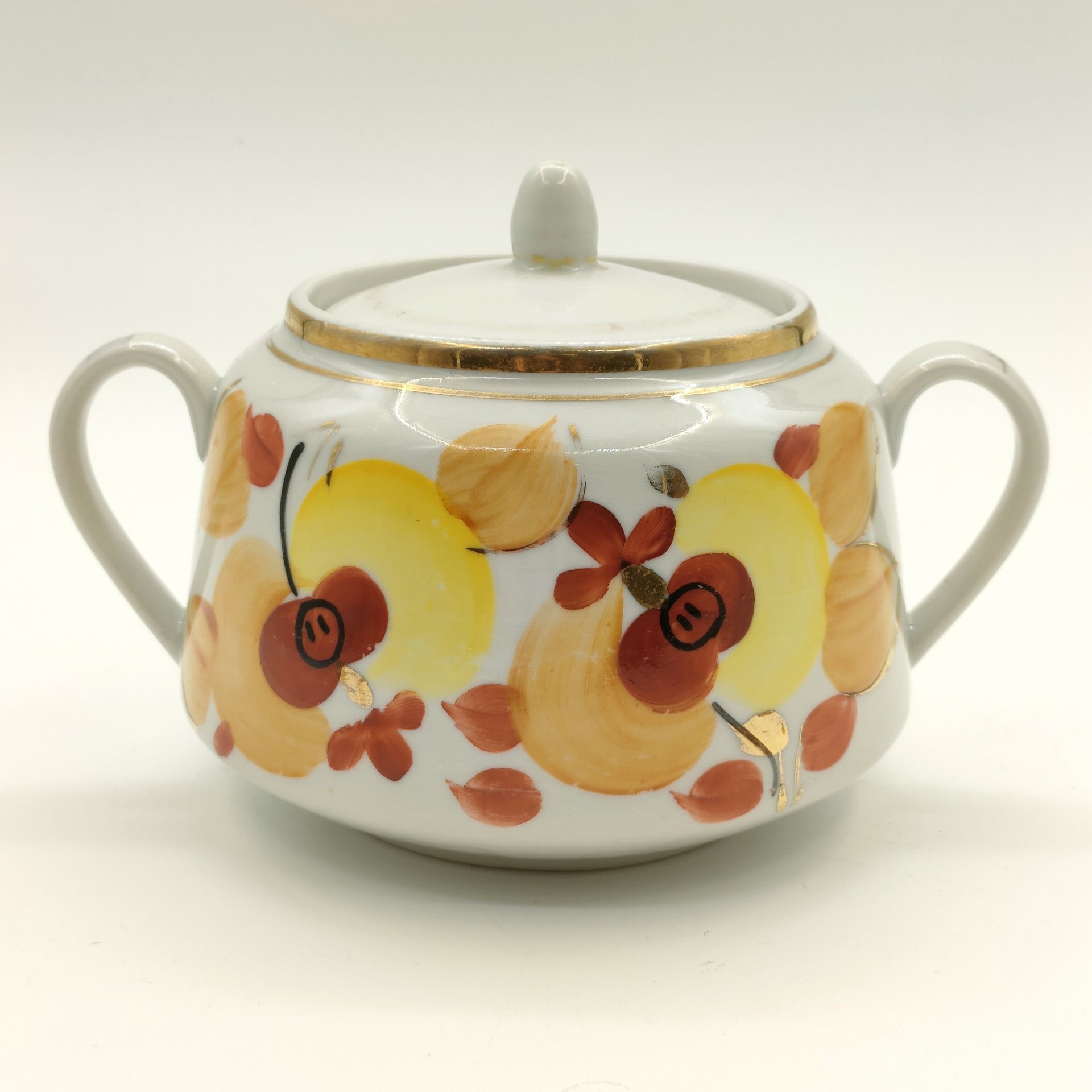 Сахарница с растительным декором, фарфор, роспись, золочение, Городницкий фарфоровый завод, Россия, 1970-2000 гг.